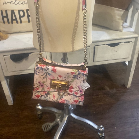 Aldo Floral-printed Handbag brand new lads Crossbody purse 👛 - Picture 1 of 13